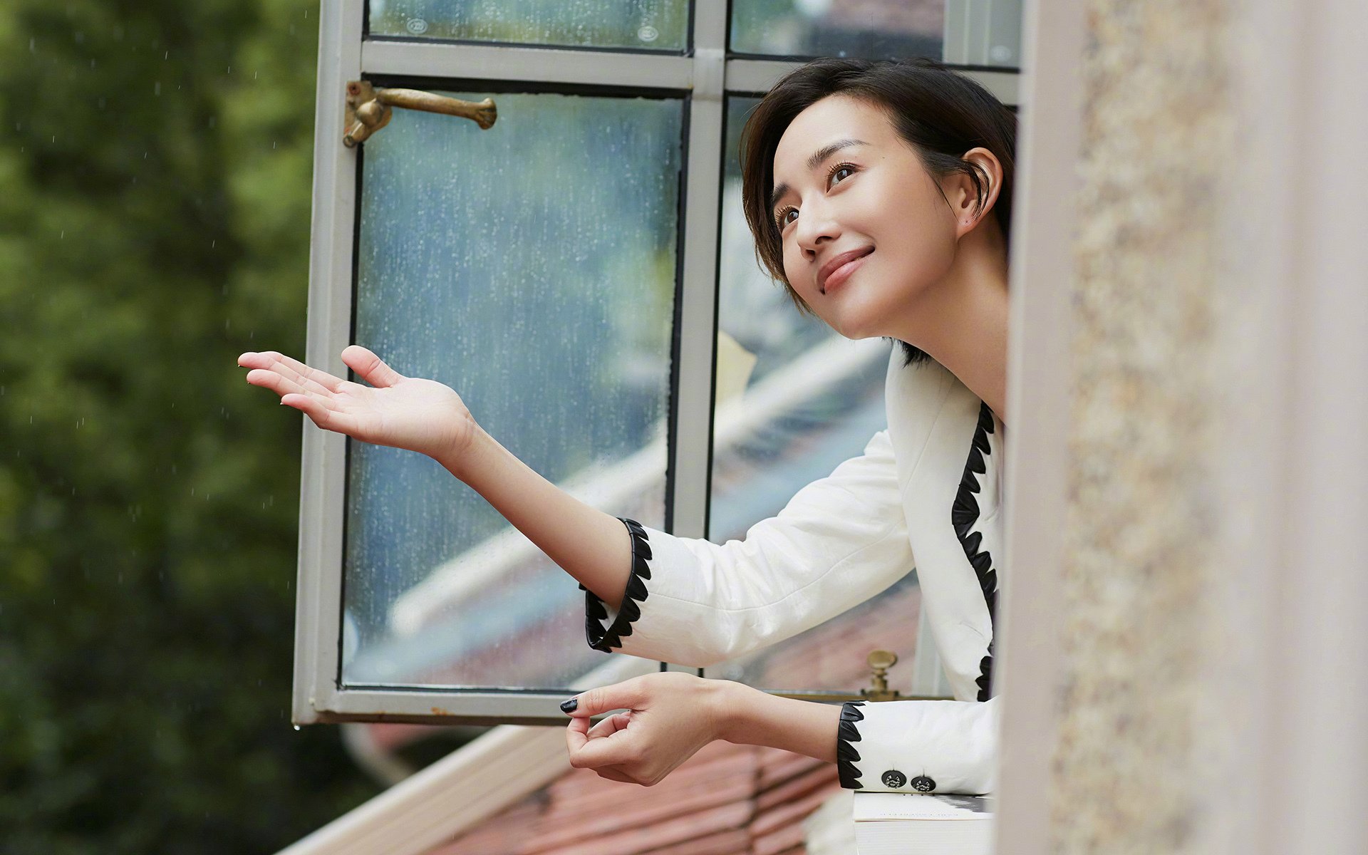 _水上漂移车赛:速度、水花齐飞_,水上漂移作文