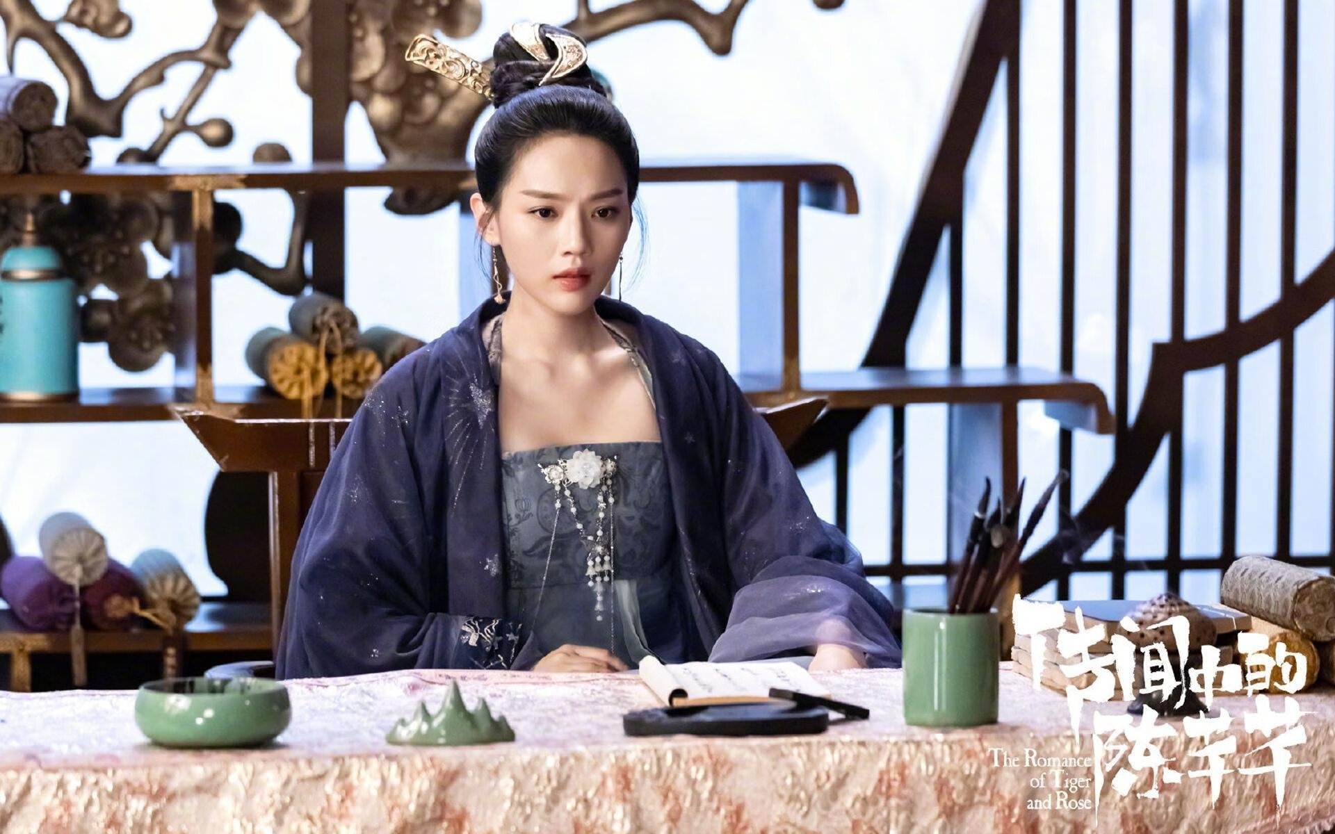 《强阵容对决：极具看点的顶级战队对决》，阵容强大下一句是什么