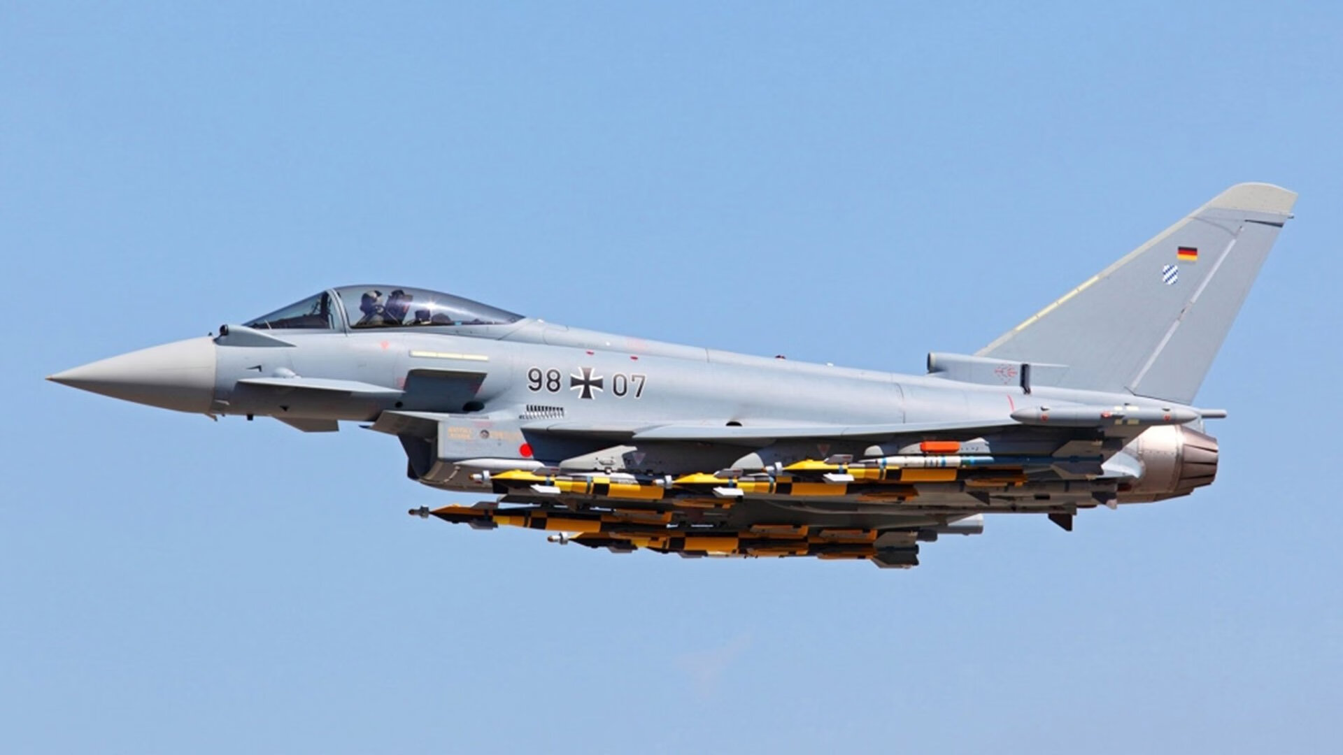 青少年足球“技能+战术”全面升级，行业培养体系日益成熟，青少年足球技术训练方法