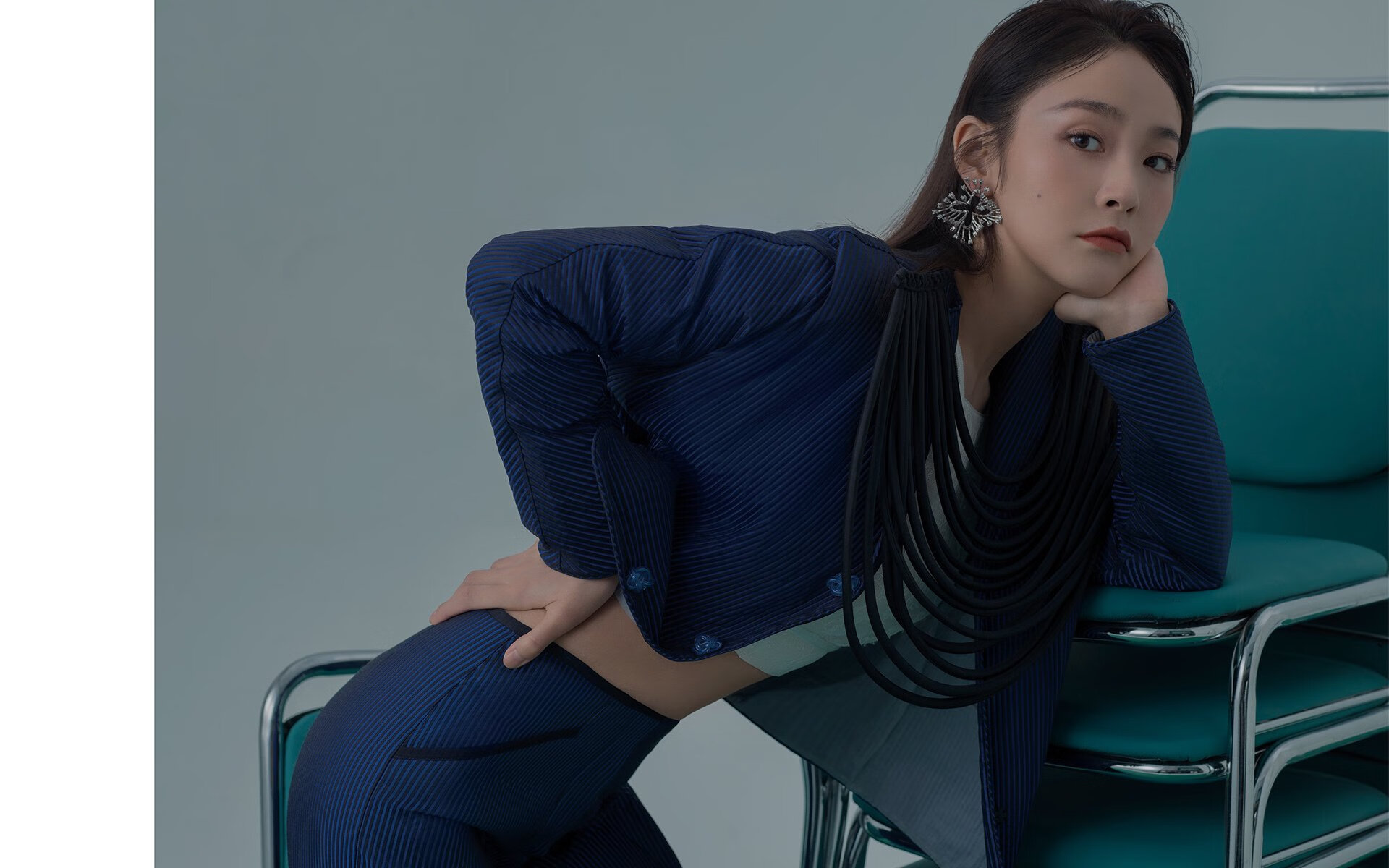 职业联赛主场氛围营造手段单一，俱乐部职业队为主的联赛