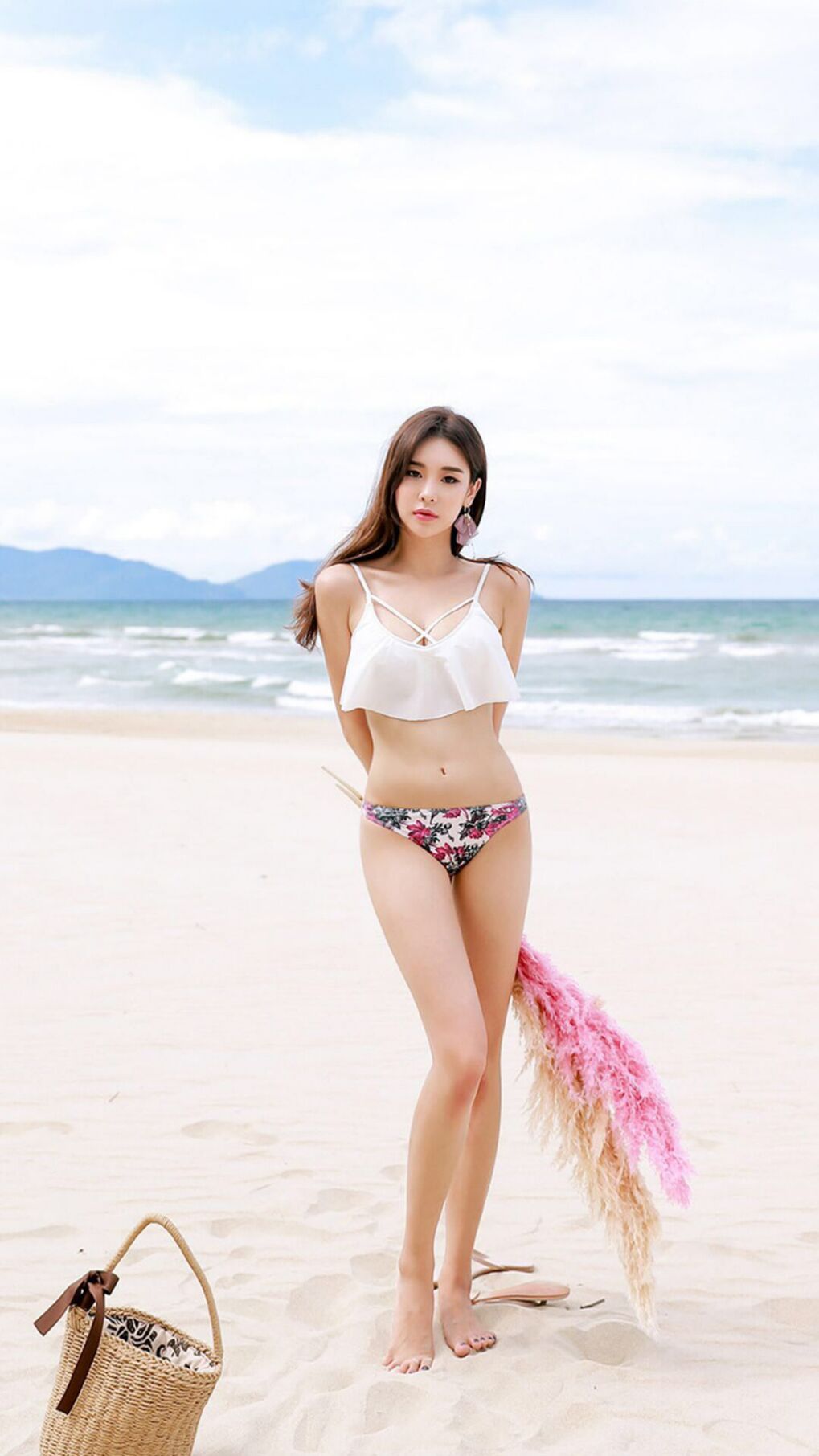 乔纳·隆戈：突破全黑队新境界的橄榄球“黑色闪电”